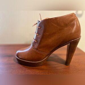 Elegant Cole HAAN Brown Heeled Ankle Boots women size 10B